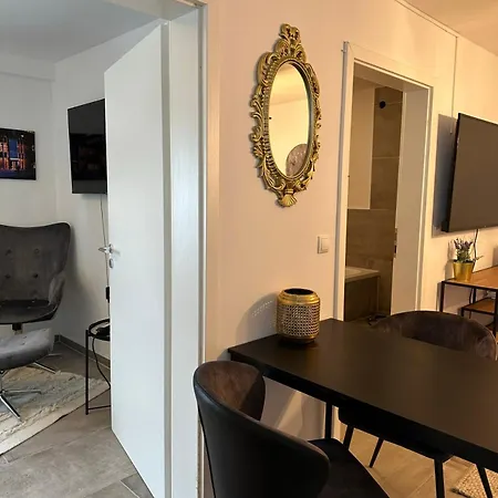 아파트 Deluxe Mit Terrasse *