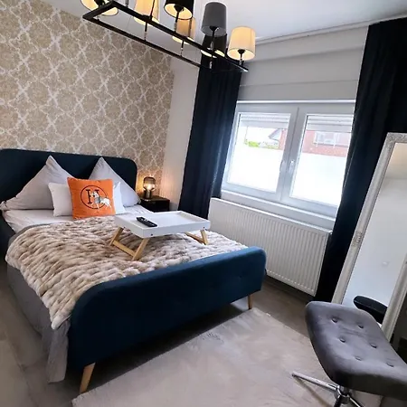 Deluxe Mit Terrasse Apartment