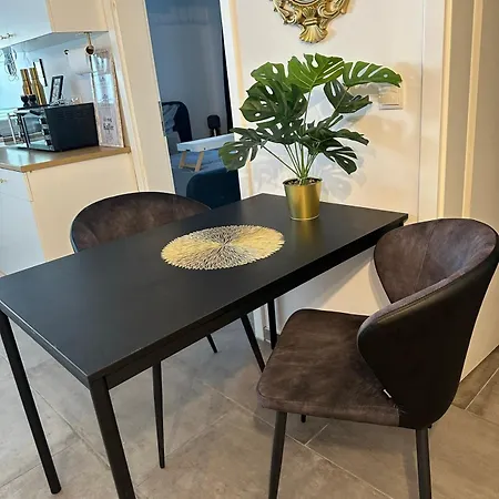 아파트 Deluxe Mit Terrasse 뒤스부르크