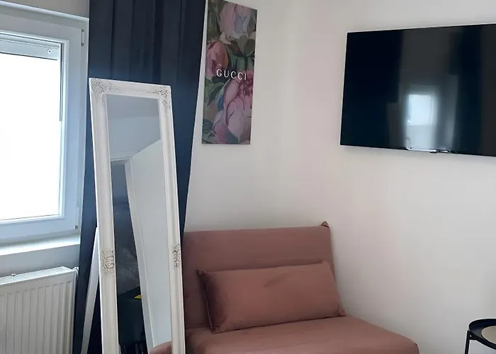 Deluxe Mit Terrasse Duisburg